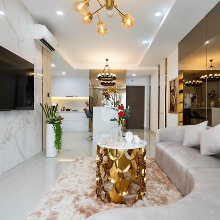 Best View River - River Gate Apartment Хошимин Екстериор снимка