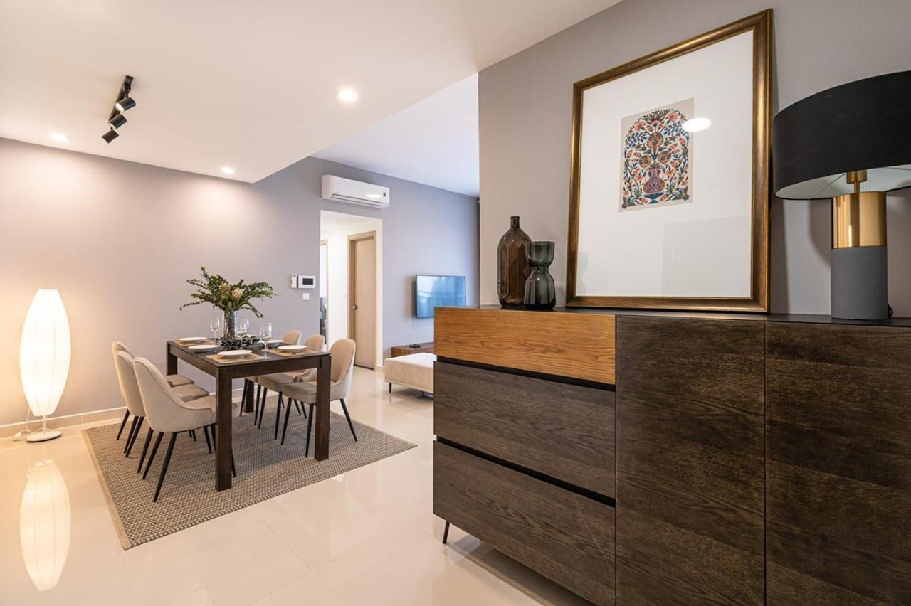 Best View River - River Gate Apartment Хошимин Екстериор снимка